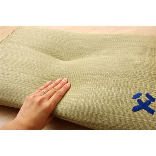 い草 枕/ピロー くぼみ平枕 約50×30cm 中材:低反発ウレタンチップ おとこの枕 抗菌防臭 消臭機能 〔ベッドルーム 寝室〕代引NG 寝具 枕・抱き枕 枕
