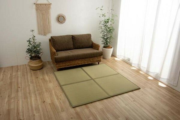 スーパSALE10倍&4時間限定10%OFF 吸着タイプ ずれにくい 畳マット 約67×67×2cm ナチュラル【代引NG】