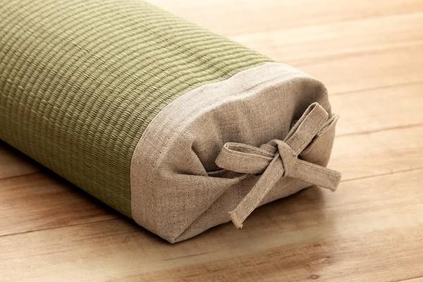 サスティナブル 自然素材 国産 い草 無垢 枕 ピロー 角枕 消臭 蒸れにくい ナチュラル 約35×15cm代引NG