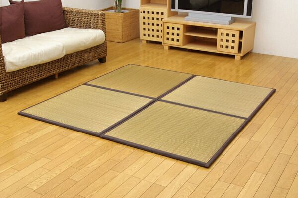 日本製 い草 ユニット畳/置き畳 【ブラウン 82×82×2.2cm 9枚1セット】 中材:ウレタンチップ+硬綿 抗菌 防臭 軽量 調湿【代引NG】