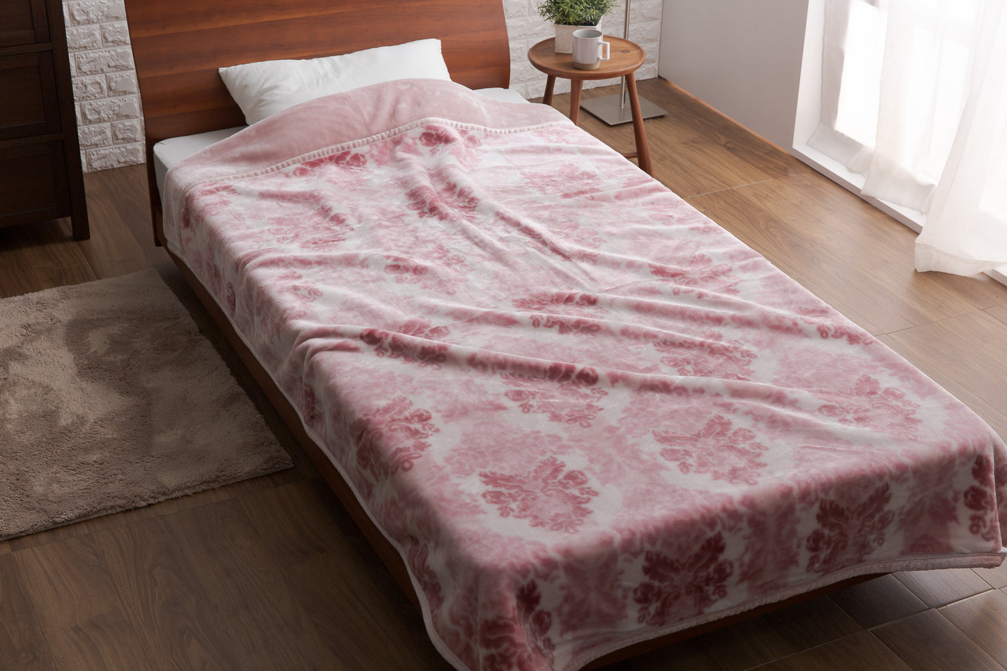 西川ブランド ふっくらボリューム襟付き合わせ毛布 シングルサイズ | ダブルサイズ