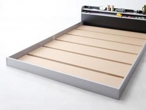 スーパSALE10倍＆4時間限定10％OFF 二段の棚・コンセント付きフロアベッド フレームのみ ダブル