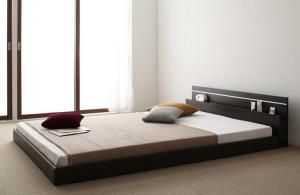 スーパSALE10倍＆4時間限定10％OFF モダンライト・コンセント付き国産フロアベッド ボンネルコイルマットレス付き ダブル