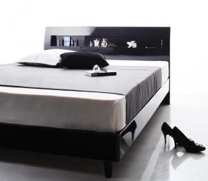 鏡面光沢仕上げ　棚・コンセント付きモダンデザインすのこベッド スタンダードボンネルコイルマットレス付き シングル