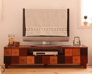 スーパSALE10倍＆4時間限定10％OFF リビング収納 チェスト キャビネット タンス テレビ台 天然木北欧デザインテレビボード 幅122