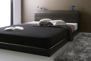 スーパSALE10倍＆4時間限定10％OFF 棚・コンセント付きレザーすのこベッド ボンネルコイルマットレス付き セミダブル