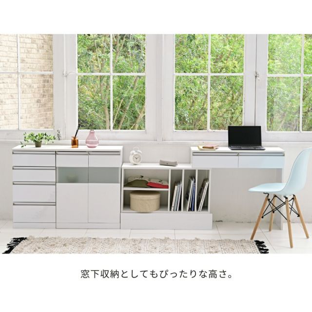 3%OFFクーポン有  キャビネット 白 サイドボード ホワイト コンパクトキャビネット カウンター下収納 ガラス 扉 付き 薄型 ロータイプ 幅 60 リビング収納 木製 ボックス 鏡面