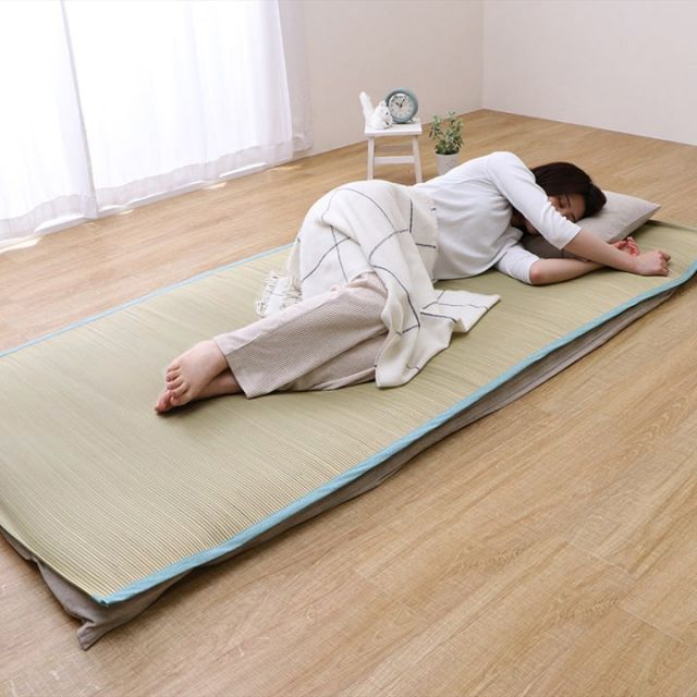 スーパSALE10倍＆4時間限定10％OFF 国産 い草 敷きパッド さらさら 涼しい 消臭 四隅バンド付き セミダブル 約120×200cm