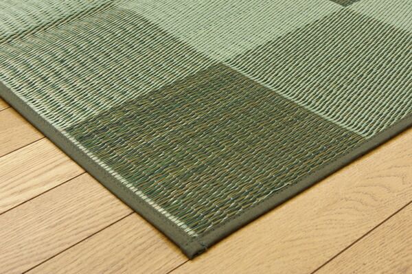 い草 花ござ/ラグマット ブロック柄 グリーン 江戸間8畳 約348×352cm 日本製 耐久性抜群 抗菌 防臭 調湿 〔リビング〕代引NG カーペット・マット・畳 マット