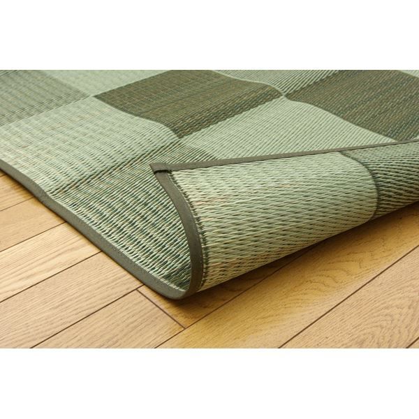 い草 花ござ/ラグマット ブロック柄 グリーン 江戸間8畳 約348×352cm 日本製 耐久性抜群 抗菌 防臭 調湿 〔リビング〕代引NG カーペット・マット・畳 マット