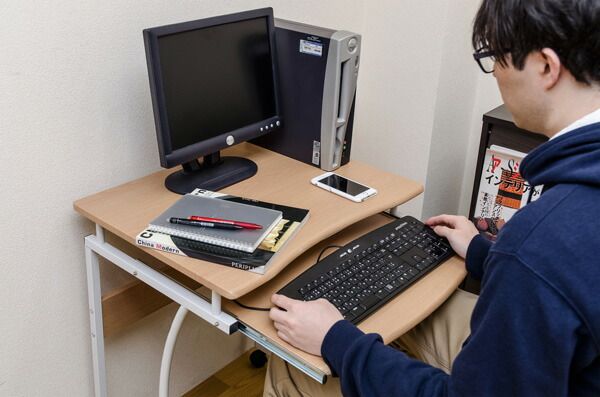 コンパクトパソコンデスク/PCデスク 幅60cm/ ナチュラル スチールフレーム スライド棚/キャスター付き代引NG