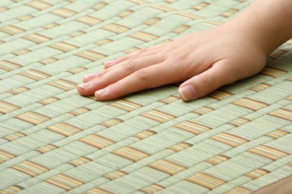 掛川織 い草 ラグマット ベージュ 江戸間2畳 174×174cm 抗菌 防臭 消臭 調湿機能付き 耐久性抜群 〔リビング 和室〕代引NG