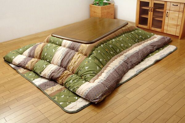 和柄 こたつ布団/敷布団セット うさぎ柄 長方形 グリーン 約205×315cm ピーチスキン 起毛 掛敷セット 〔リビング〕代引NG