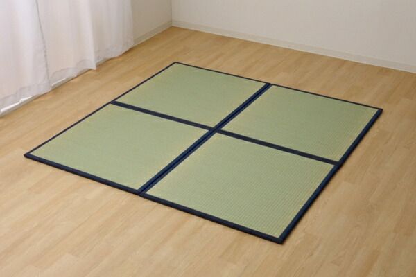 スーパSALE10倍＆4時間限定10％OFF 日本製 い草 置き畳/ユニット畳 【半畳 ネイビー 約82×82cm 12枚組】 軽量 抗菌 防臭 防滑 連結ジョイント付 〔リビング〕【代引NG】