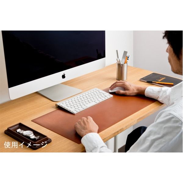3%OFFクーポン有  高級PVCレザー デスクマット  620×300mm カット可 日本製 〔DIY素材 背景 クラフト用品〕