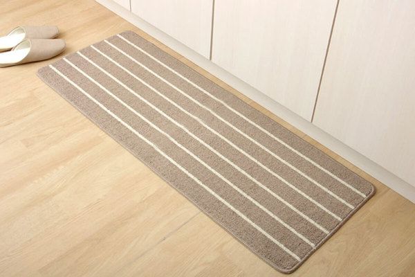 スーパSALE10倍＆4時間限定10％OFF キッチンマット/台所マット 【ベージュ 約45×240cm】 長方形 洗える 防滑加工 折りたたみ収納 シンプルボーダー【代引NG】
