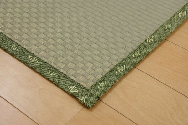 い草 上敷き/ラグマット 団地間3畳 約170×255cm 長方形 市松柄 日本製 抗菌 防臭 消臭 調湿 空気清浄代引NG
