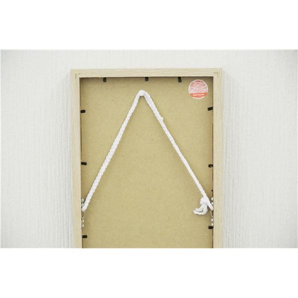 スタンドミラー 全身 姿見鏡 約幅23cm×奥行3.5〜37cm×高さ126cm ナチュラル 飛散防止加工 吊紐付き ミラー厚 3mm かがみ ミラー リビング ベッドルーム代引NG