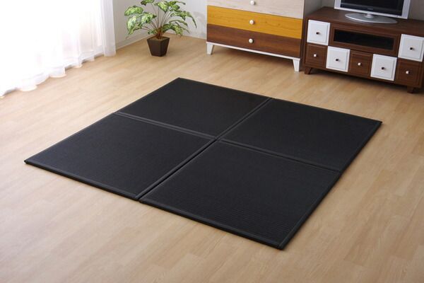 スーパSALE10倍＆4時間限定10％OFF 日本製 軽量 置き畳/ユニット畳 【ブラック 約67×67×1.7cm 6枚組】 ポリプロピレン ヒバ硬綿 ジョイント付 抗菌 防臭 防ダニ【代引NG】