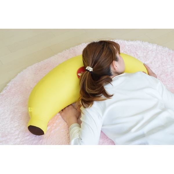 スーパSALE10倍＆4時間限定10％OFF 抱き枕 リビング用品 約25×20×70cm イエロー ハグハグ 抱きバナナ リビング プレゼント ソファー