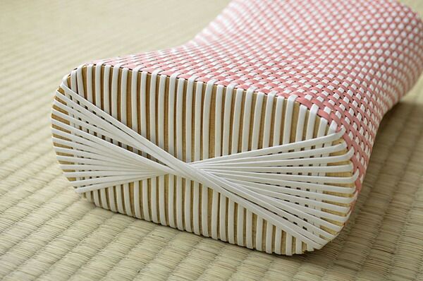 枕/ピロー 約30×20cm レッド 通気性 蒸れない ポリプロピレン 軽い 丈夫 手編み 〔リビング お昼寝〕代引NG