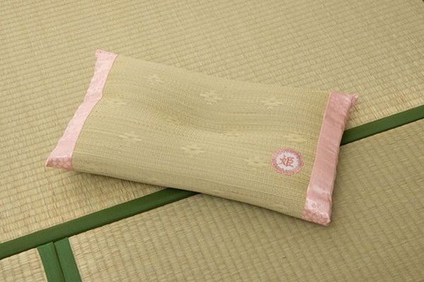 い草 枕/ピロー 約50×30cm 女性向け 日本製 ギフト 箱付き 消臭 吸湿 調湿効果 〔ベッドルーム 寝室〕代引NG
