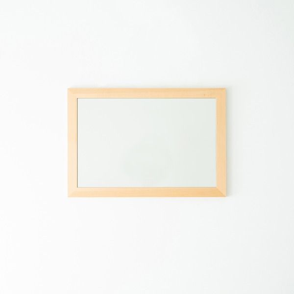 スーパSALE10倍＆4時間限定10％OFF 幅広枠ウォールミラー(55×80)(ナチュラル) 天然木/姿見鏡/ワイド/高級感/木製/飛散防止加工/壁掛け/北欧風/ヴィンテージ/日本製/完成品/NK-33