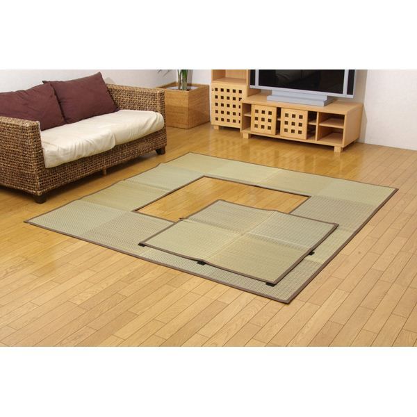 い草 ラグマット/絨毯 堀こたつ対応 ベージュ 約191×191cm 中抜き：約90×90cm 抗菌防臭 調湿 裏面不織布 〔リビング〕代引NG