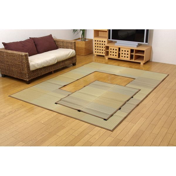 い草 ラグマット/絨毯 堀こたつ対応 ベージュ 約191×300cm 中抜き：約90×150cm 抗菌防臭 調湿 裏面不織布 〔リビング〕代引NG